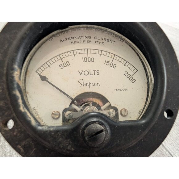 Vintage Simpson AC Voltmeter FS-500UA 0-2000V Alternating Currents - Picture 2 of 5